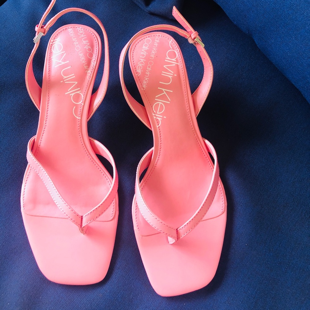 Fun bubblegum pink CalvinKlein 1.5 inch heel.
